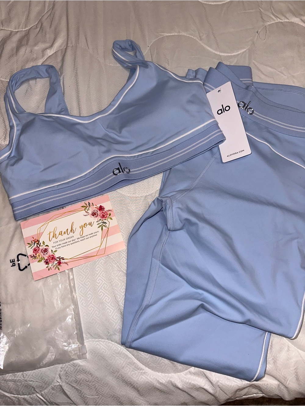 ALO Yoga Light Blue Piped Sports Bra and Leggings Set